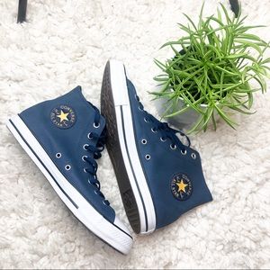 Converse Chuck Taylor All Star Leather Sneaker